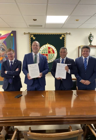 La UJA apuesta por la movilidad y empleabilidad internacional con un acuerdo pionero con Pieralisi