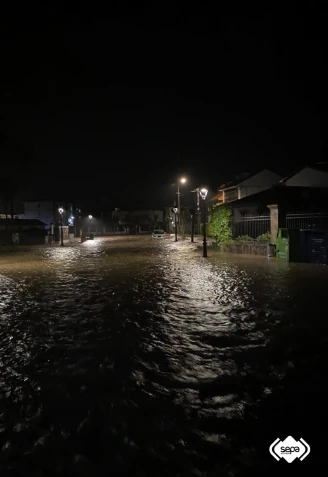 Las calles del concejo de Colunga, inundadas por las lluvias intensas
