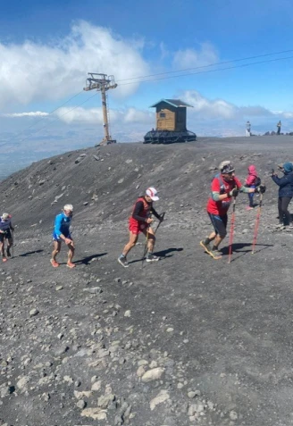 Domingo Pérez en un momento de la prueba en el Volcán Etna