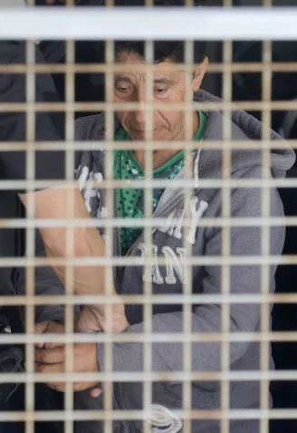 Paso a disposición judicial del asesino confeso de su mujer en la Sagrada Familia (A Coruña)