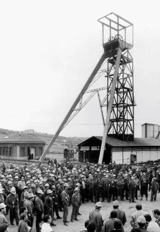Huelga en Mina La Camocha, en enero de 1990, tras el fallecimiento de dos trabajadores