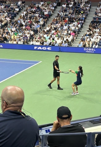 Ana lleva el nombre de Burgos hasta los grandes escenarios del tenis internacional