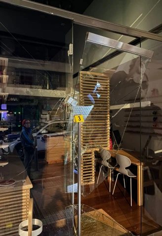 Estado del escaparate forzado de Jose Luis Óptico