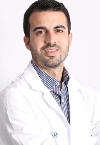 Dr.-José-Cutillas-–-Cirugía-general