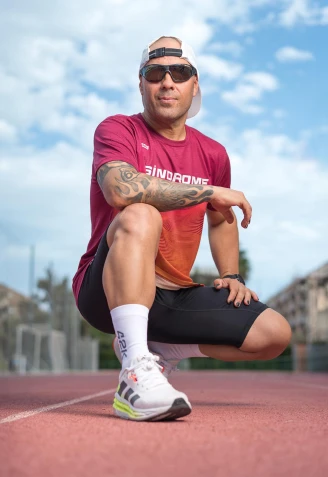 Mario en la pista de atletismo