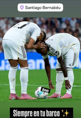 El mensaje de Mbappé a Viniciud