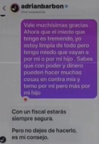 Mensajes en Instagram de Adrián Barbón con Claudia Montes