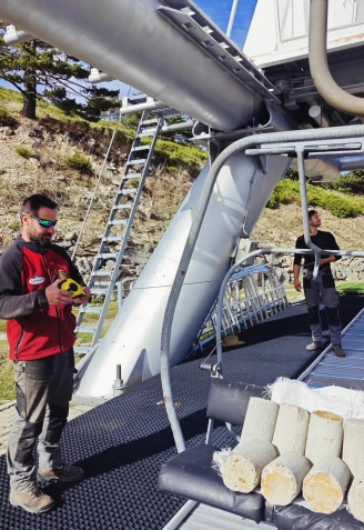 Pruebas de carga en los telesillas