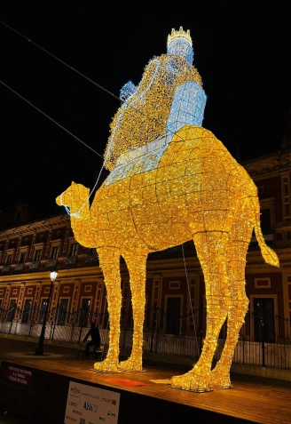 Uno de los Reyes Magos de gran tamaño que iluminarán Cartagena