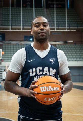 Kalen Martin ya trabaja a las órdenes de Sito Alonso