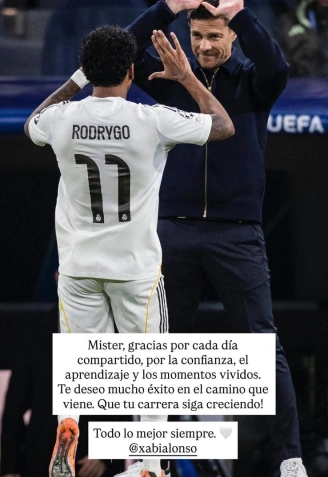 Adiós de Rodrygo a Xabi Alonso