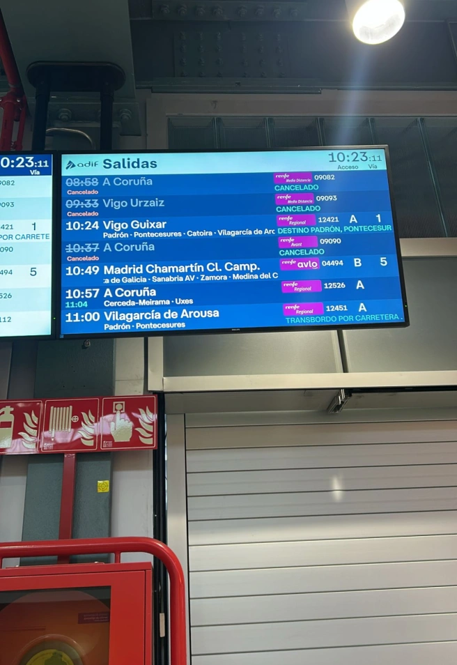 Trenes cancelados en la estación de Santiago de Compostela