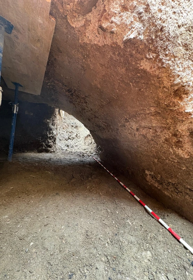 Antigua arcada romana aparecida bajo el Coso de Zaragoza.