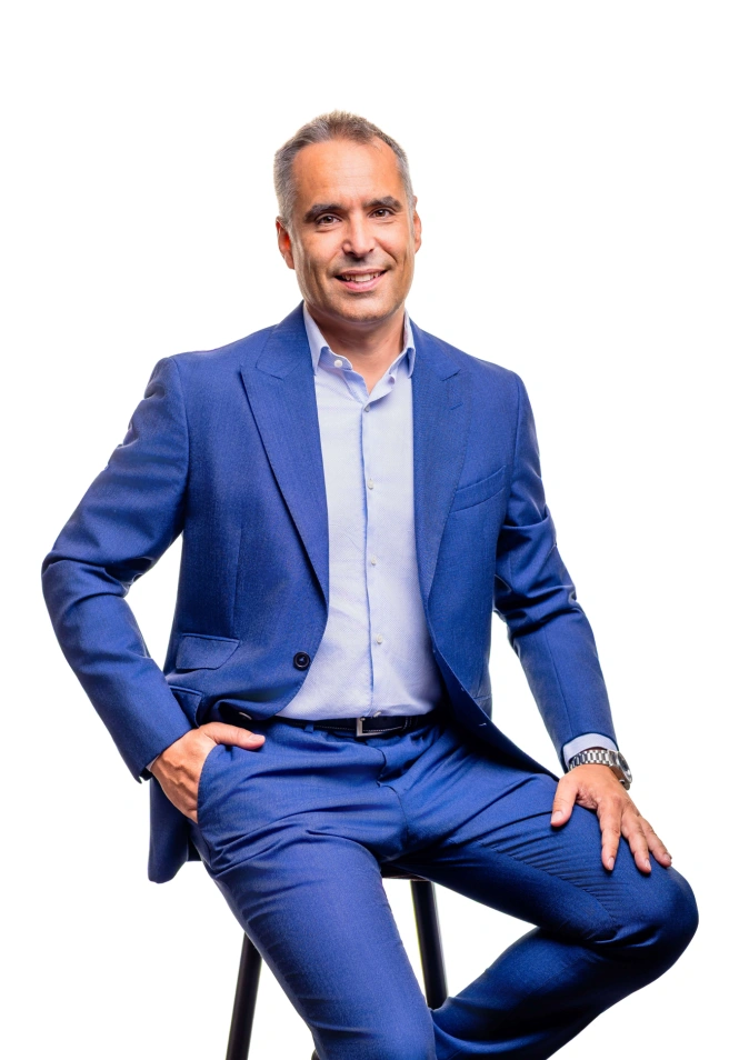 Juan Peña, director financiero de James Hardie