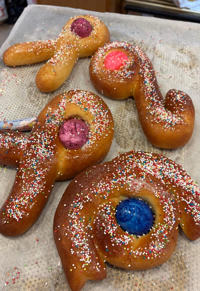 Monas de pascua del 'Horno Bells'