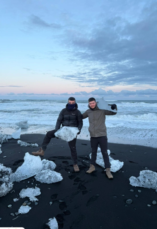 Amigos de Elizondo de viaje en Islandia