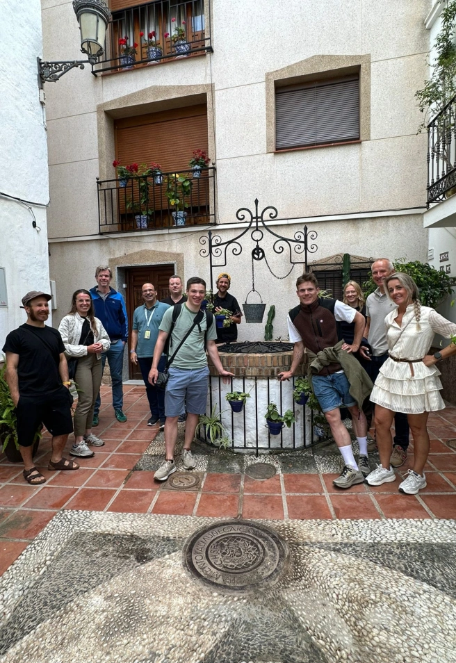 Almuñécar y La Herradura despliegan su potencial para el cicloturismo ante la prensa europea