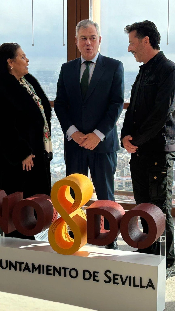 Presentación del cartel de la bienal; obra de Emilio Morenatti