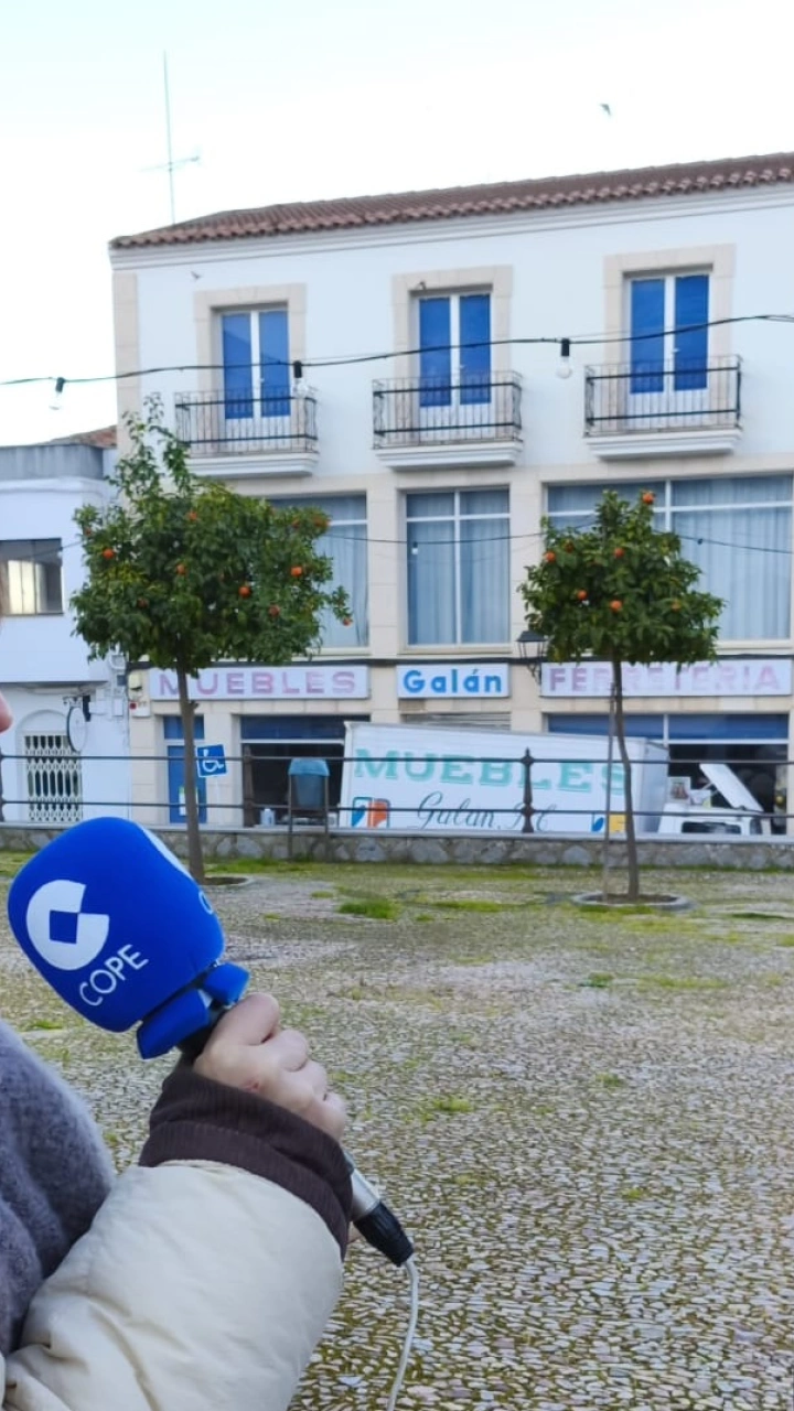 El alcalde de Hornachos, esta mañana, en COPE con Celia Lafuente