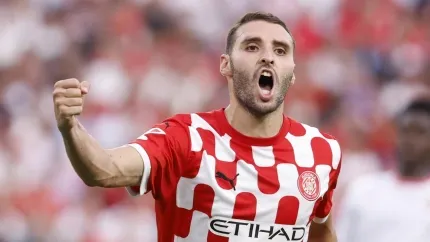 Abel Ruiz celebra el gol del Girona (LaLiga)