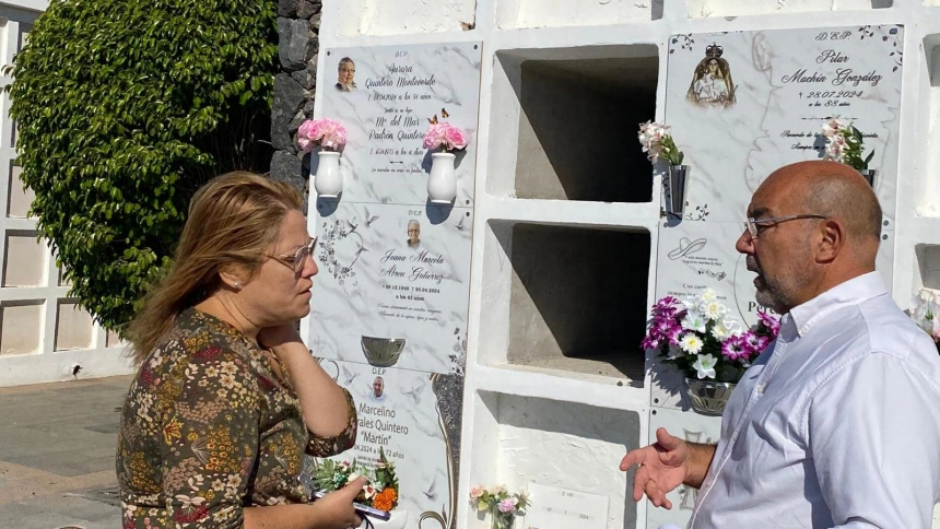 Expósito en el cementerio del Pinar