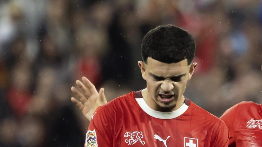 Amdouni celebra el 1-2 contra España.