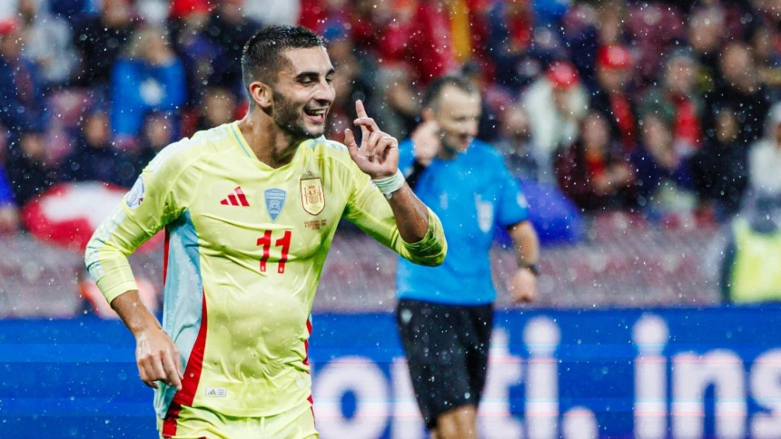 Ferran Torres celebra el gol a Suiza (@sefutbol)