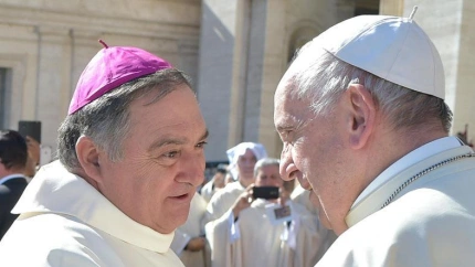 El obispo de Canarias reacciona ante la noticia de una posible visita del Papa Francisco a las islas