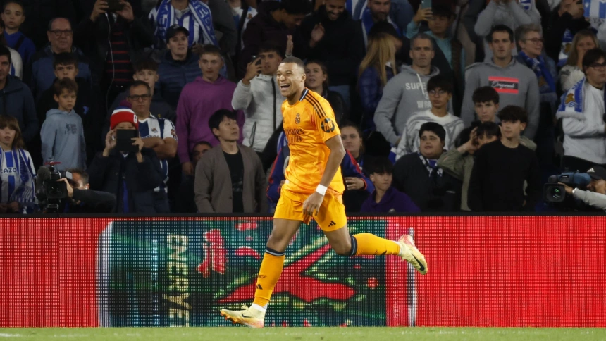 Mbappé celebrando el gol