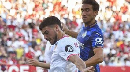Luis Milla durante el partido ante el Sevilla