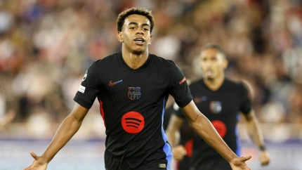 Lamine Yamal celebra el gol al Mónaco (EFE)