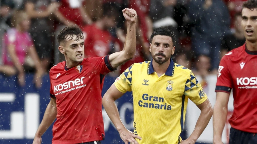Aimar Oroz celebra el 2-1 contra Las Palmas.