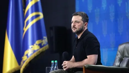 El presidente de Ucrania, Volodymyr Zelensky, ofrece una conferencia de prensa durante el Foro de la Independencia de Ucrania 2024