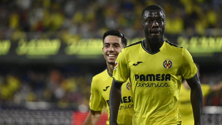 Nicolas Pepe celebra tras marcar ante Las Palmas