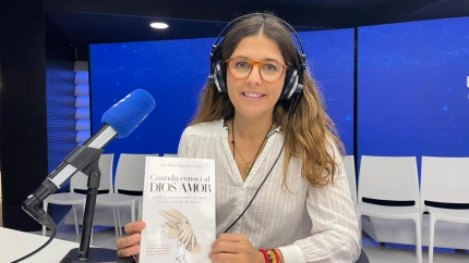 Ana Finat presenta en 'Mediodía COPE' su nuevo libro, 'Cuando conocí al Dios amor'