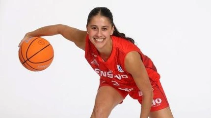 Claudia Soriano/Jugadora Durán Maquinaria Ensino