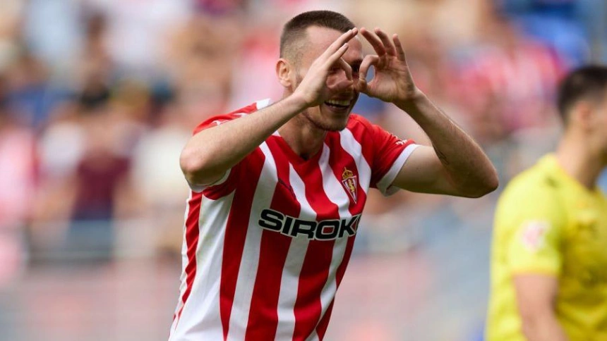 Dubasin celebra su gol en Ipurúa