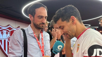 Jesús Navas, con Isaac Escalera