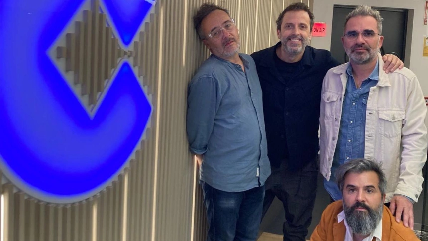 Love of Lesbian en COPE