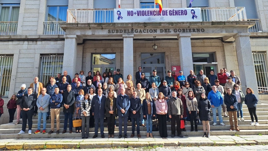 Minuto de silencio en Segovia
