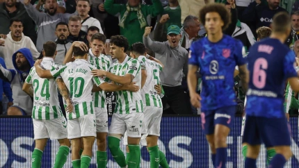 El Betis celebra el gol al Atlético de Madrid