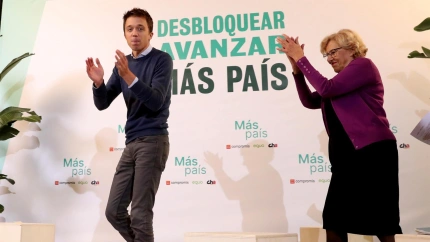 Imagen de archivo de un mitin de Más Madrid: Errejón junto a Manuela Carmena