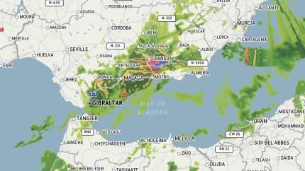La noche se complica en la Costa Tropical con intensas lluvias