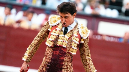 Andrés Roca Rey durante su último paseíllo en la temporada española en Las Ventas