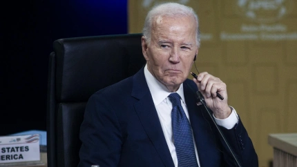 El presidente de Estados Unidos, Joe Biden, participa en el Diálogo Informal de Jefes de Estado y de Gobierno de la APEC en la Comunidad Económica