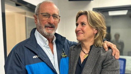 Cervino ha venido a Paiporta a levantar el ánimo de las víctimas