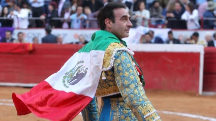 Enrique Ponce, en una actuación pasada en la Monumental de México