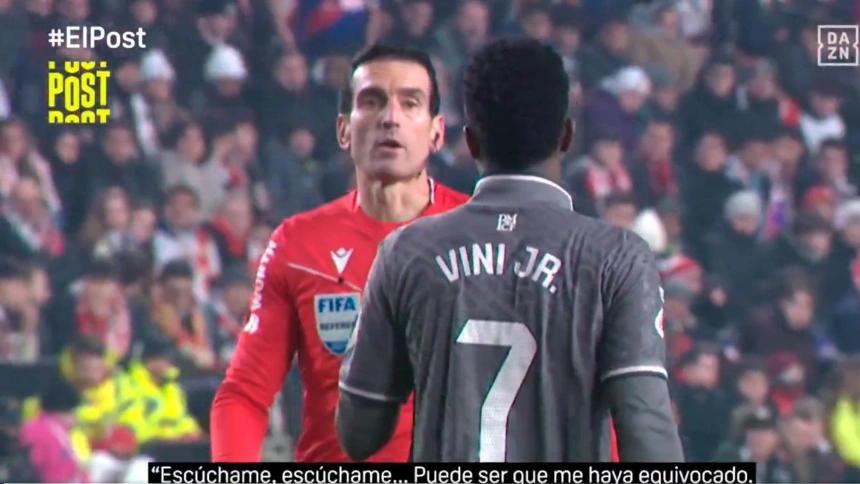 Desvelada la conversación entre Martínez Munuera y Vinicius tras el penalti no pitado al brasileño