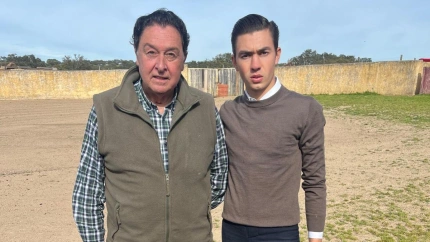 Tomás Campuzano junto al novillero mexicano Bruno Aloi