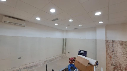 La academia de idiomas de Gustavo en Catarroja afronta los últimos trabajos antes de la reapertura en febrero